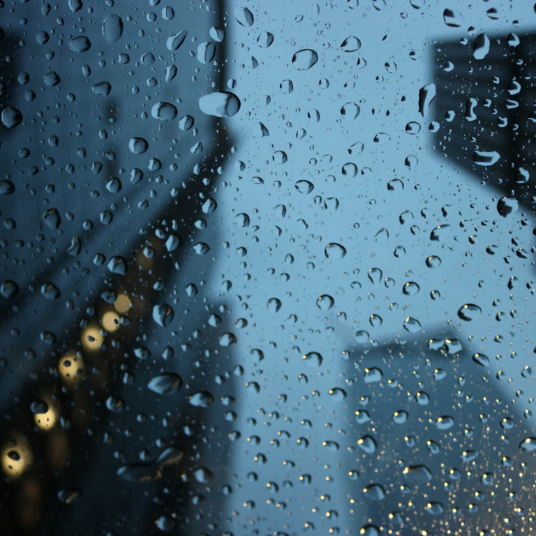 Impactos do Clima na Estrutura dos Prédios: Como Proteger seu Edifício?